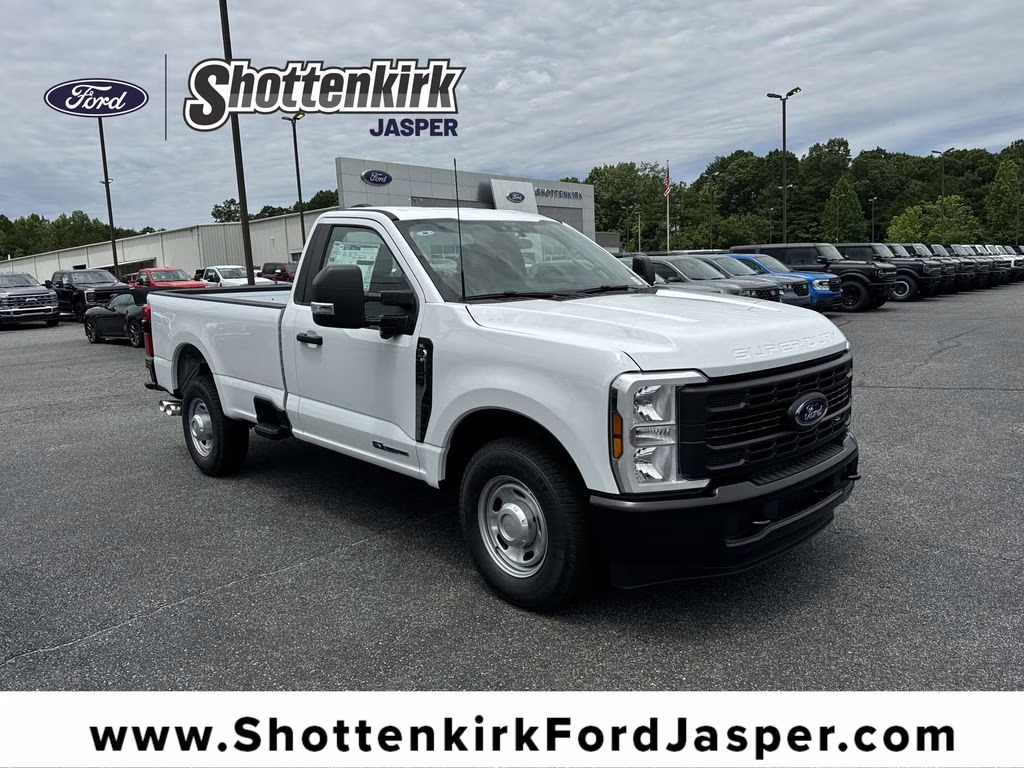 2025 Oxford White Ford Super Duty F-250 SRW XL RWD Truck
