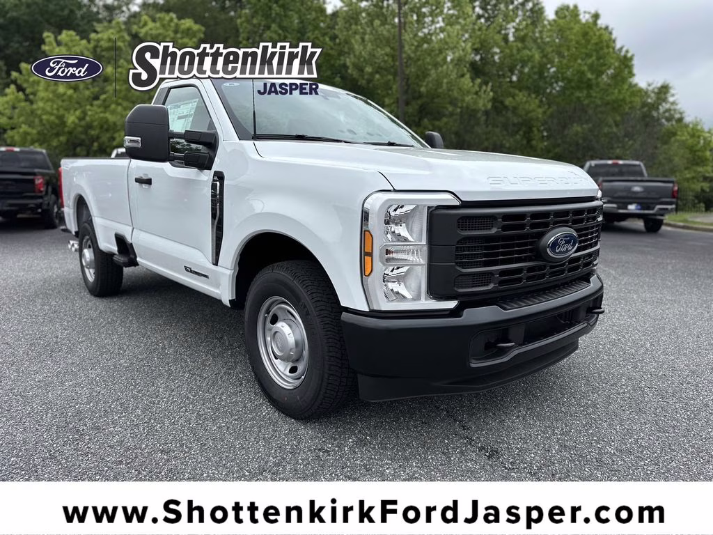 2025 Oxford White Ford Super Duty F-250 SRW XL RWD Truck