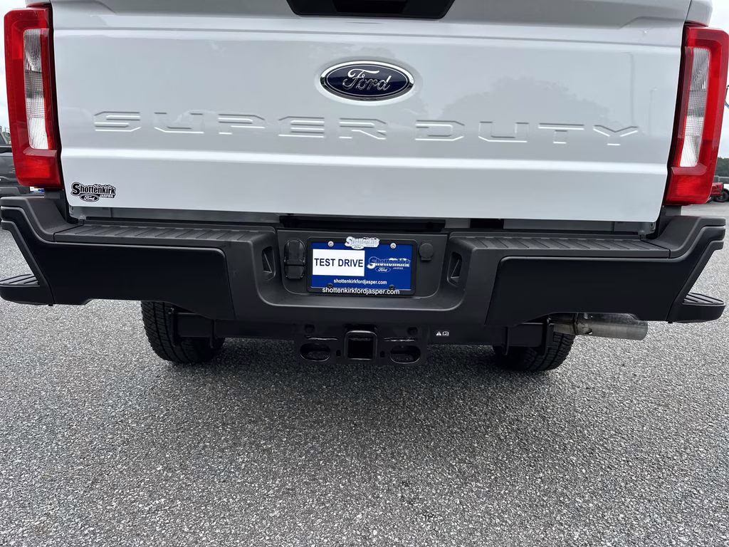 2025 Oxford White Ford Super Duty F-250 SRW XL RWD Truck