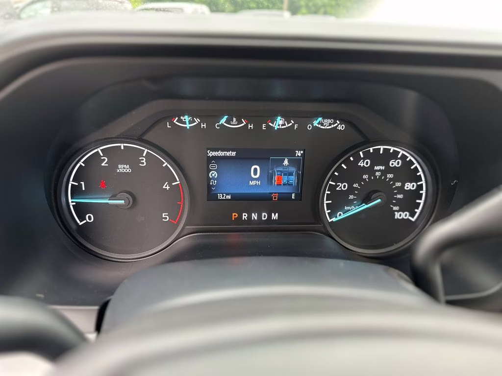 2025 Oxford White Ford Super Duty F-250 SRW XL RWD Truck