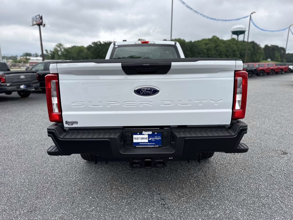 2025 Oxford White Ford Super Duty F-250 SRW XL RWD Truck