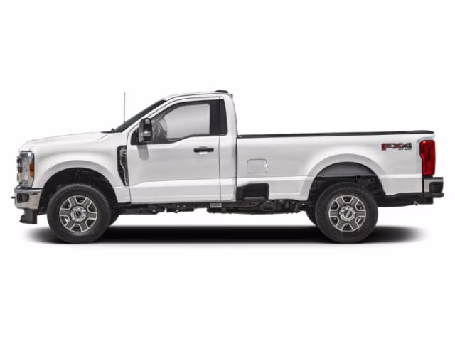 2026 Oxford White Ford Super Duty F-350 SRW XLT RWD Truck