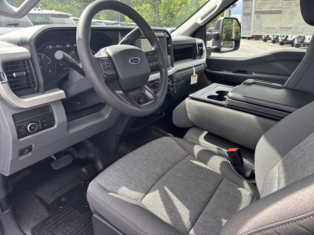 2025 Antimatter Blue Metallic Ford Super Duty F-350 SRW XL RWD Truck