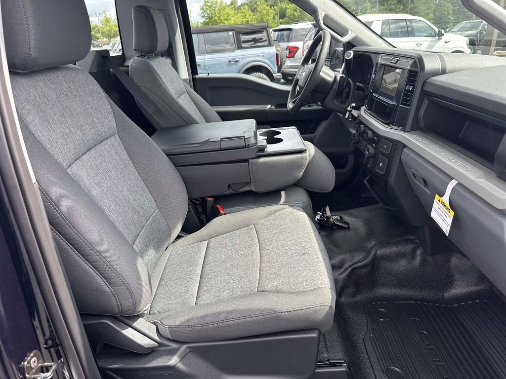 2025 Antimatter Blue Metallic Ford Super Duty F-350 SRW XL RWD Truck