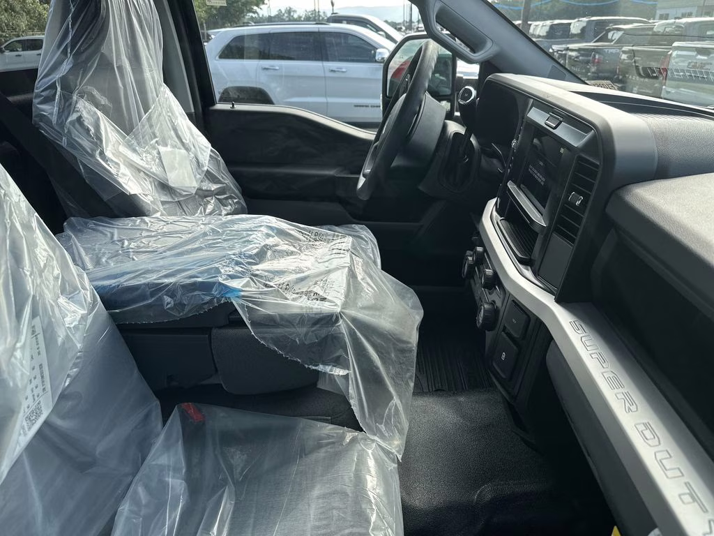 2025 Antimatter Blue Metallic Ford Super Duty F-350 SRW XL RWD Truck