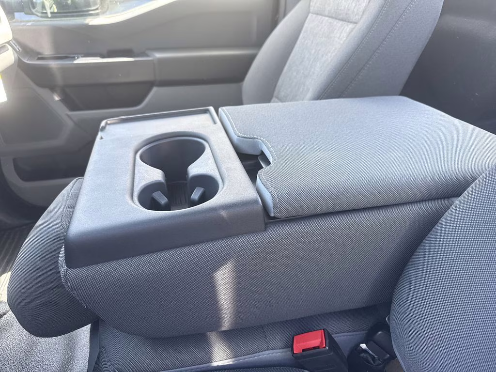 2025 Agate Black Metallic Ford Super Duty F-350 SRW XL RWD Truck