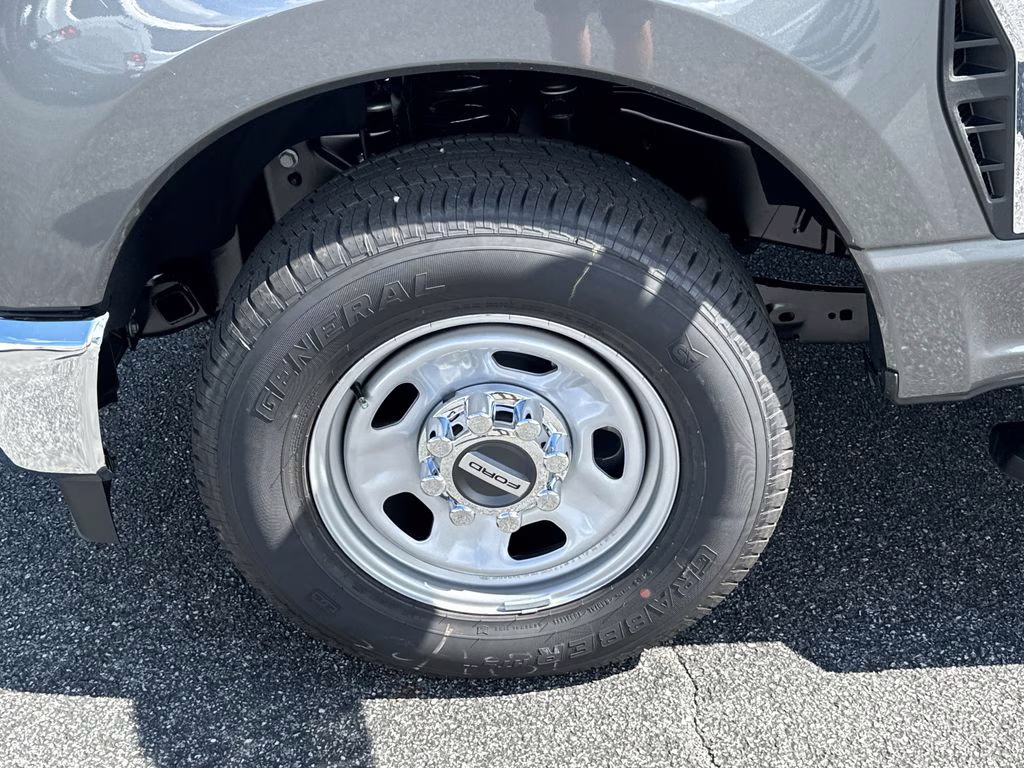 2025 Carbonized Gray Metallic Ford Super Duty F-350 SRW XL RWD Truck