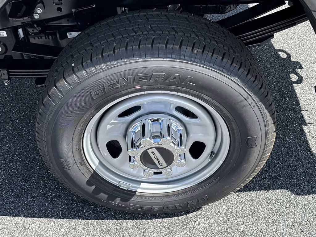 2025 Carbonized Gray Metallic Ford Super Duty F-350 SRW XL RWD Truck