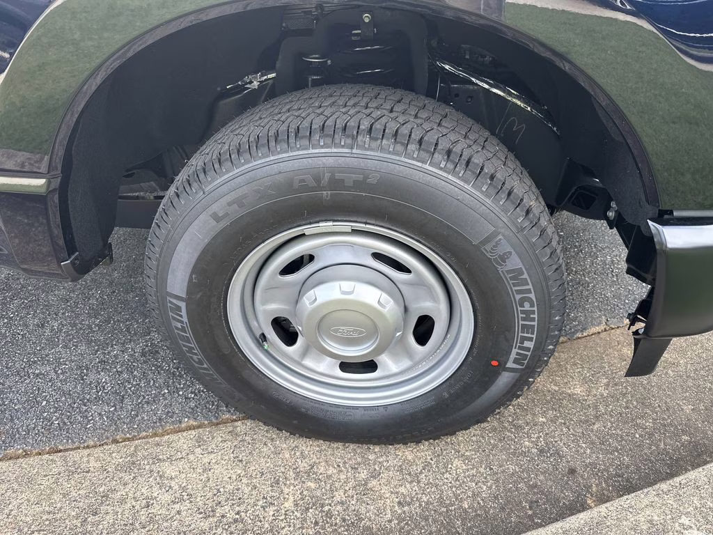 2025 Antimatter Blue Metallic Ford Super Duty F-350 SRW XL RWD Truck