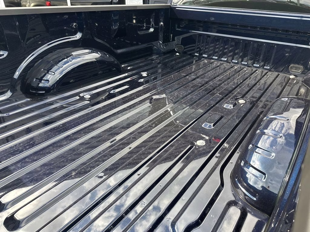 2025 Antimatter Blue Metallic Ford Super Duty F-350 SRW XL RWD Truck