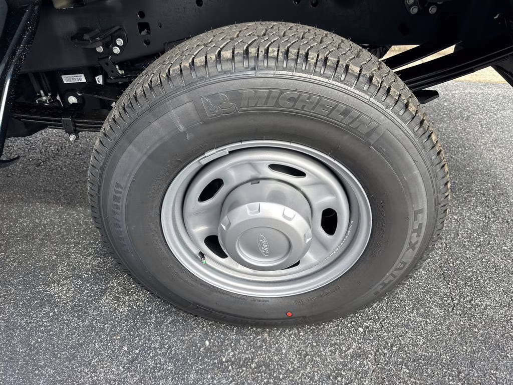 2025 Antimatter Blue Metallic Ford Super Duty F-350 SRW XL RWD Truck