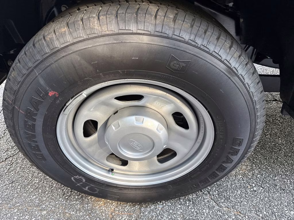 2026 Agate Black Metallic Ford Super Duty F-350 SRW XL RWD Truck