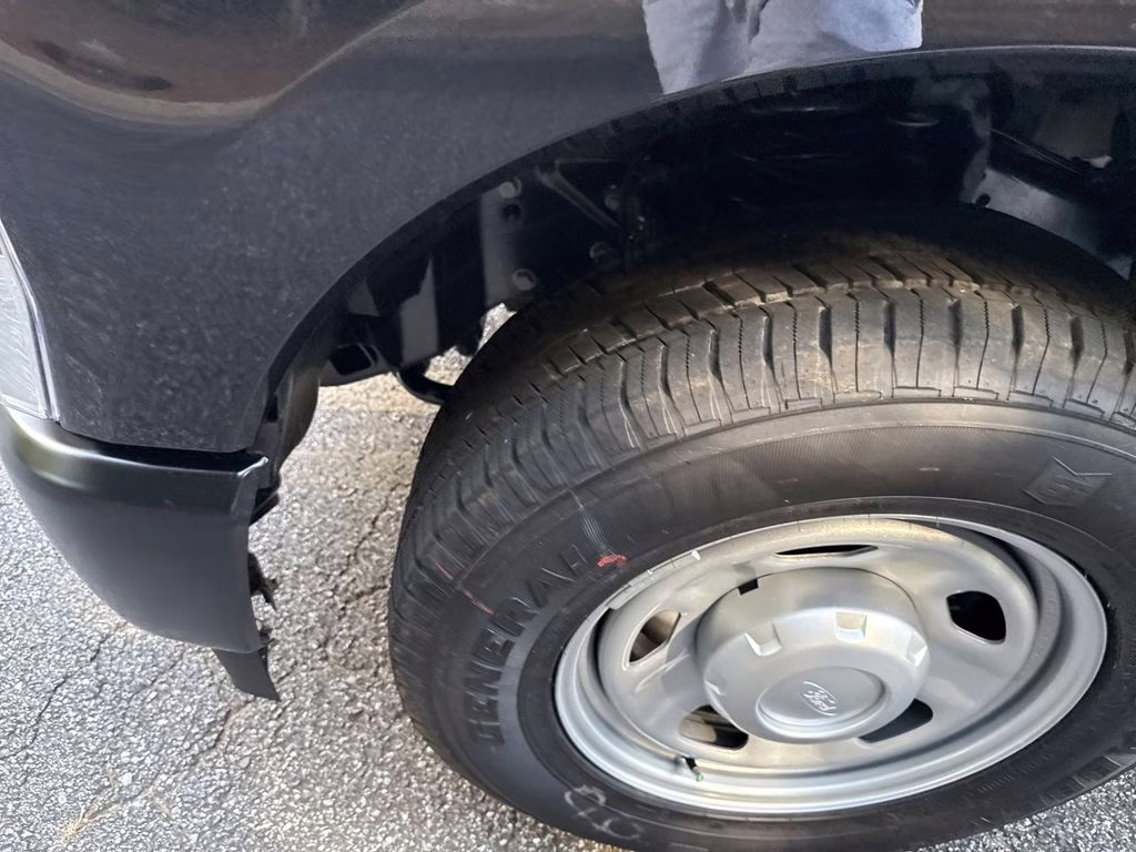 2026 Agate Black Metallic Ford Super Duty F-350 SRW XL RWD Truck