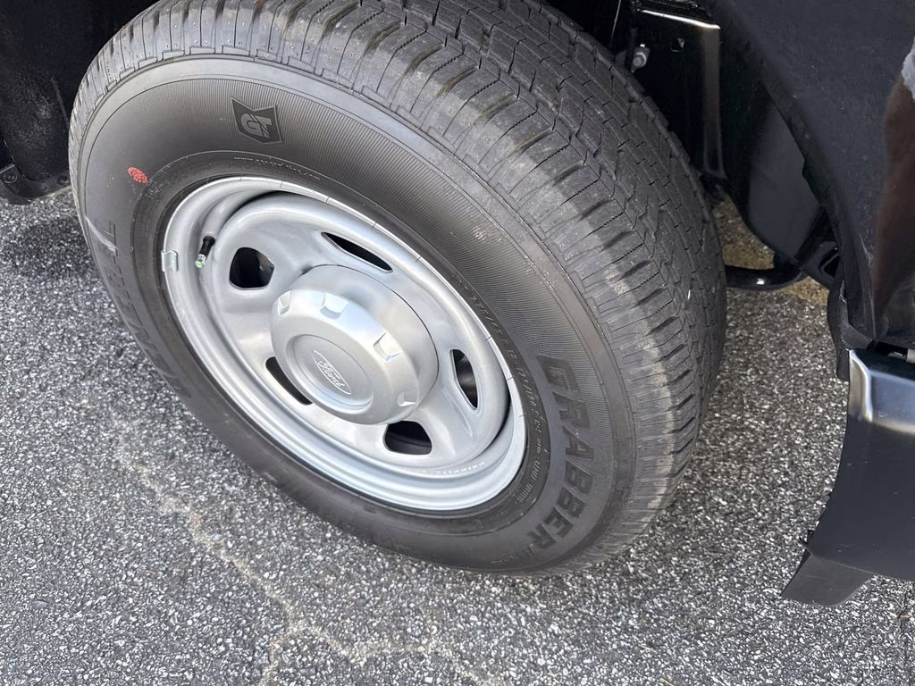 2026 Agate Black Metallic Ford Super Duty F-350 SRW XL RWD Truck