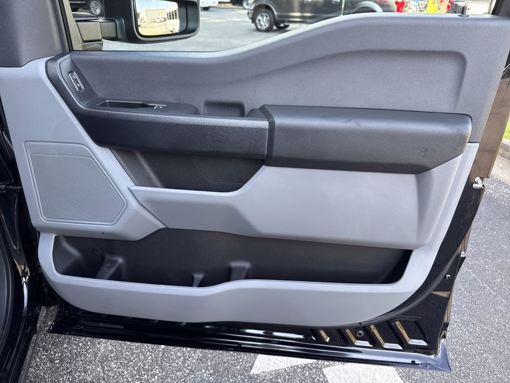 2026 Agate Black Metallic Ford Super Duty F-350 SRW XL RWD Truck