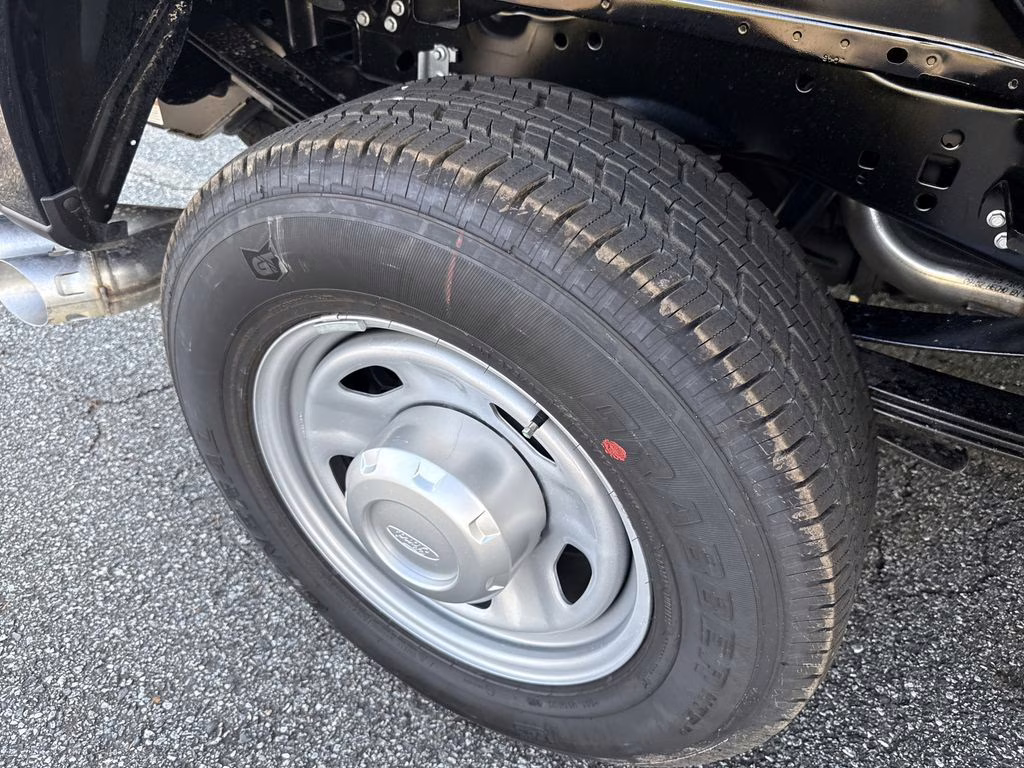 2026 Agate Black Metallic Ford Super Duty F-350 SRW XL RWD Truck