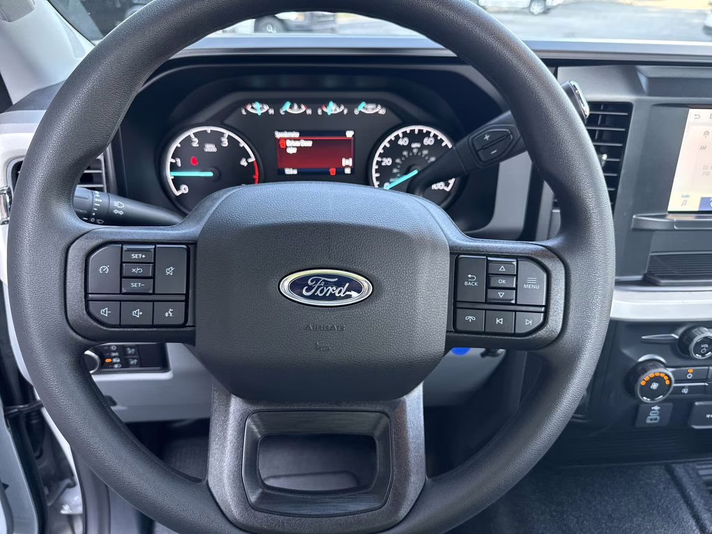 2026 Avalanche Ford Super Duty F-350 SRW XL RWD Truck