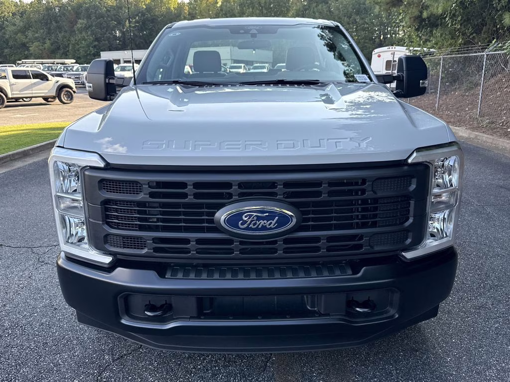 2026 Avalanche Ford Super Duty F-350 SRW XL RWD Truck