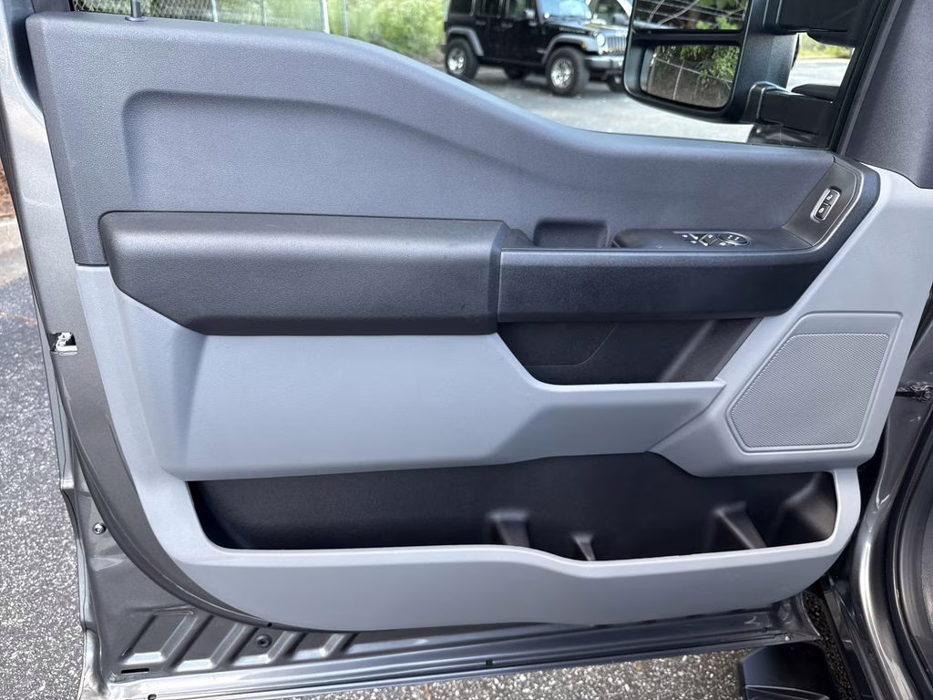 2026 Carbonized Gray Metallic Ford Super Duty F-350 SRW XL RWD Truck