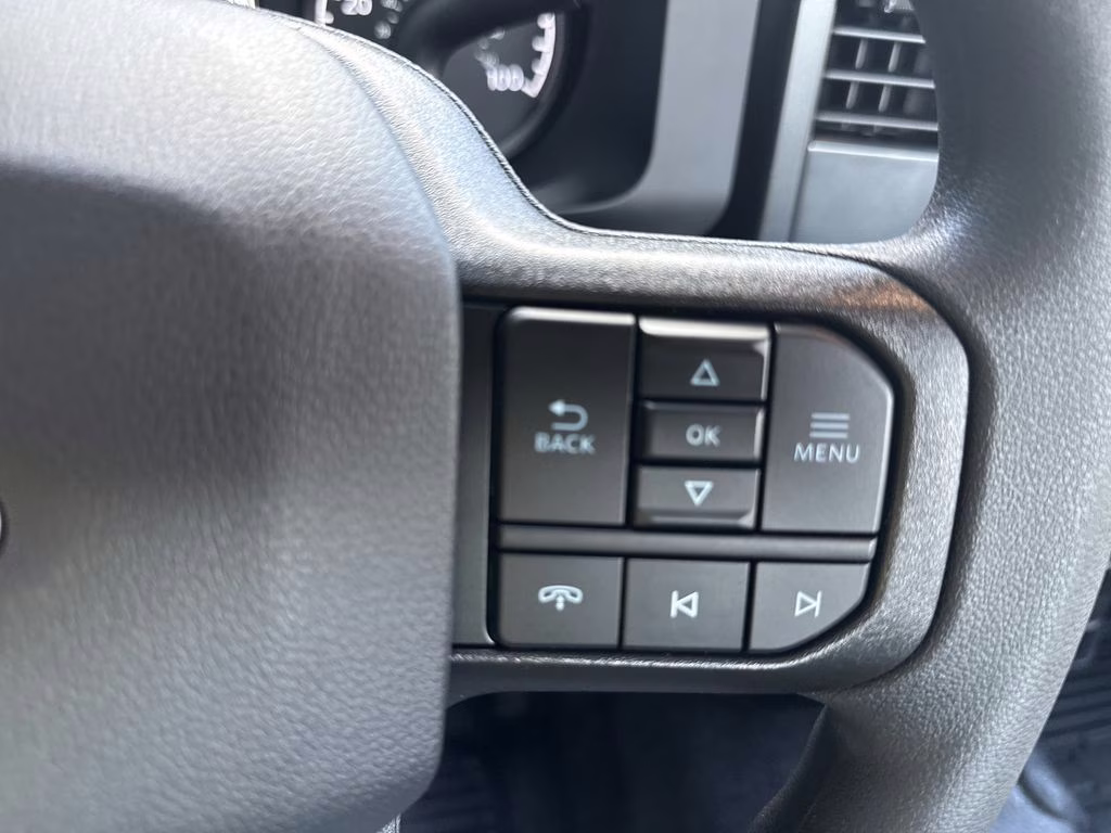 2026 Oxford White Ford Super Duty F-350 SRW XL RWD Truck