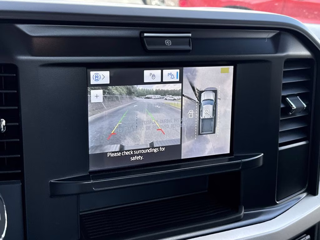 2025 Oxford White Ford Super Duty F-350 SRW XL RWD Truck