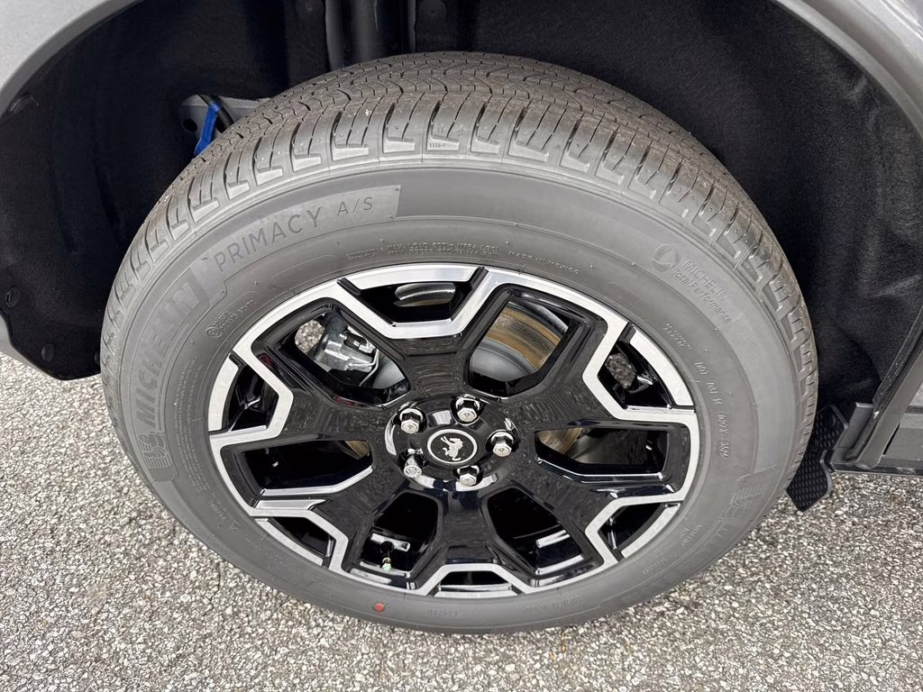 2025 Carbonized Gray Metallic Ford Bronco Sport Outer Banks 4X4 SUV