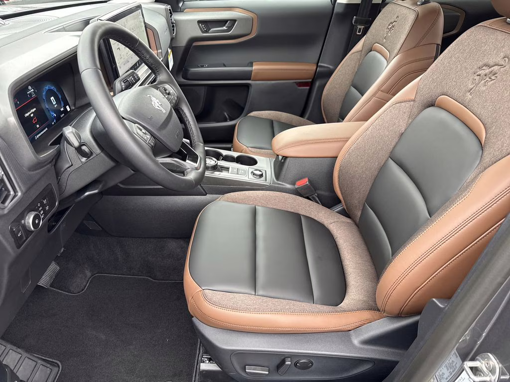 2025 Carbonized Gray Metallic Ford Bronco Sport Outer Banks 4X4 SUV