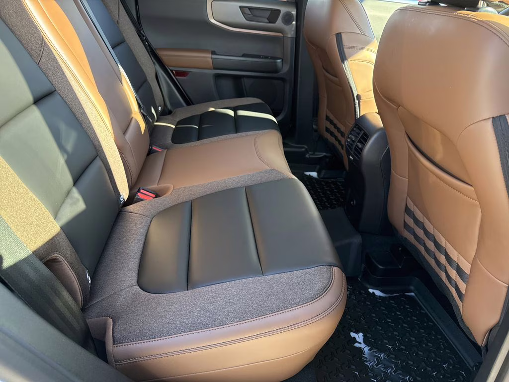 2025 Oxford White Ford Bronco Sport Outer Banks 4X4 SUV