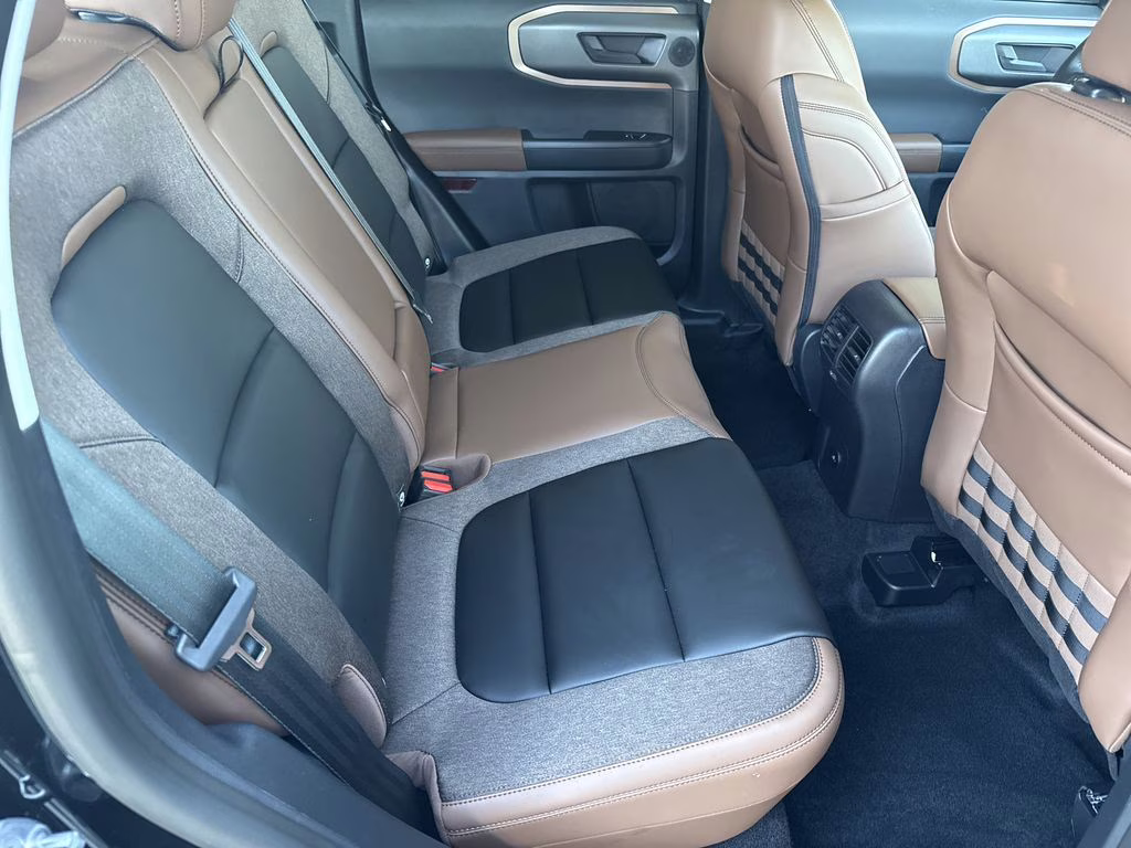 2025 Shadow Black Ford Bronco Sport Outer Banks 4X4 SUV