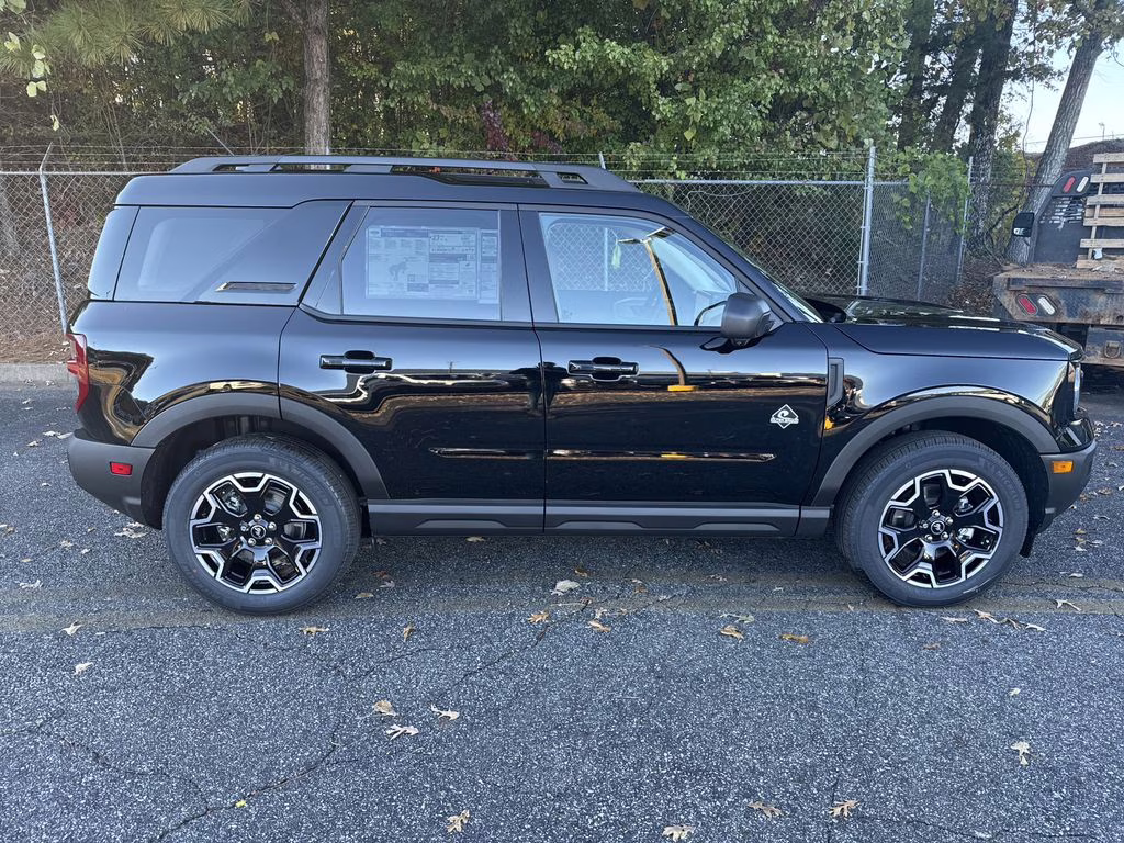 2025 Shadow Black Ford Bronco Sport Outer Banks 4X4 SUV