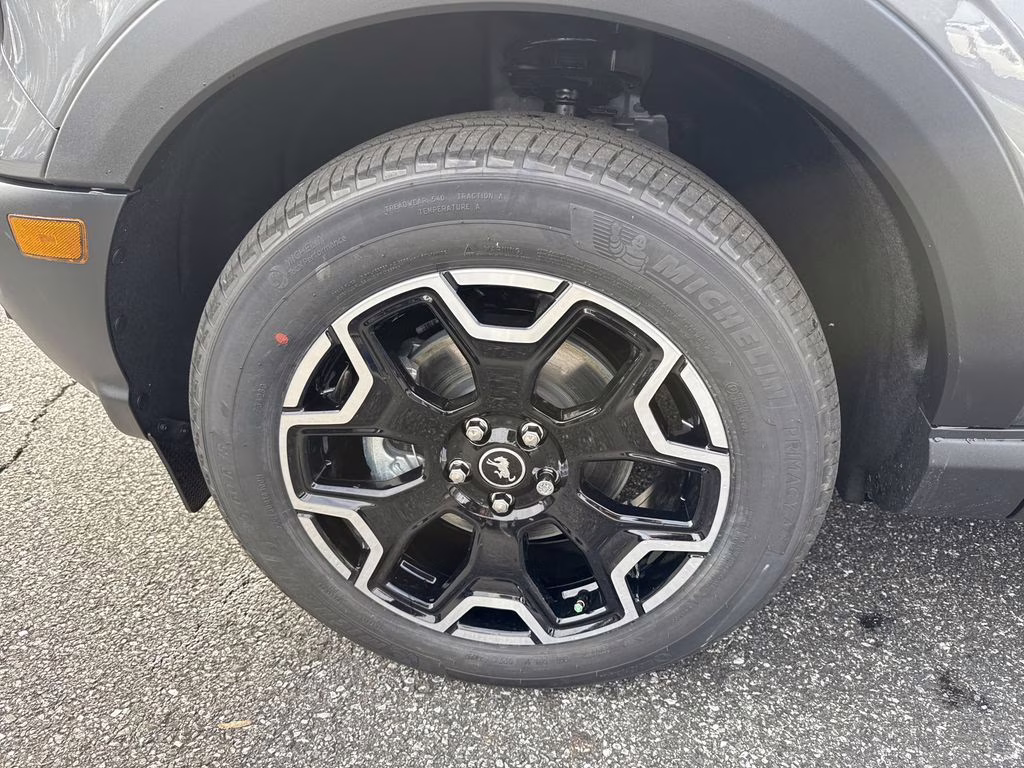 2025 Carbonized Gray Metallic Ford Bronco Sport Outer Banks 4X4 SUV