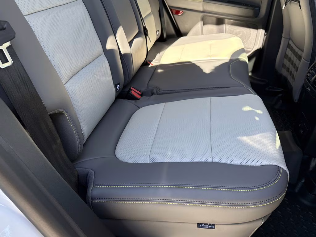 2025 Oxford White Ford Bronco Sport Badlands 4X4 SUV