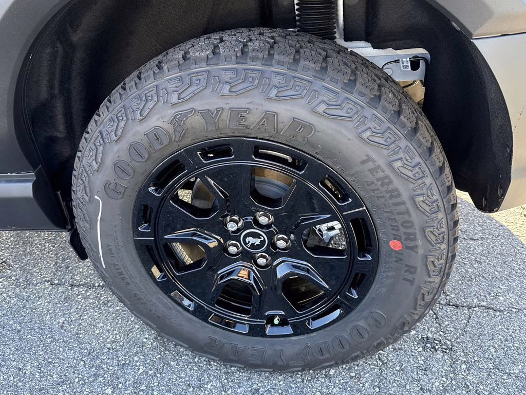 2025 Oxford White Ford Bronco Sport Badlands 4X4 SUV