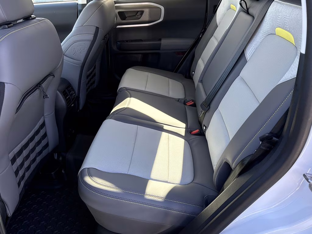 2025 Oxford White Ford Bronco Sport Badlands 4X4 SUV