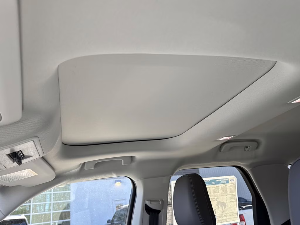 2025 Oxford White Ford Bronco Sport Badlands 4X4 SUV