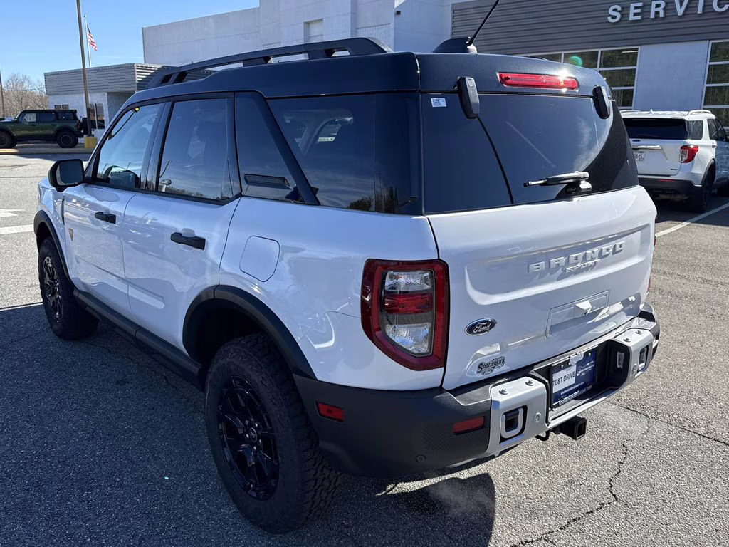 2025 Oxford White Ford Bronco Sport Badlands 4X4 SUV