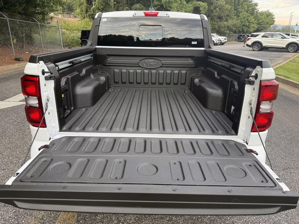 2025 Oxford White Ford Maverick Lobo High AWD Truck