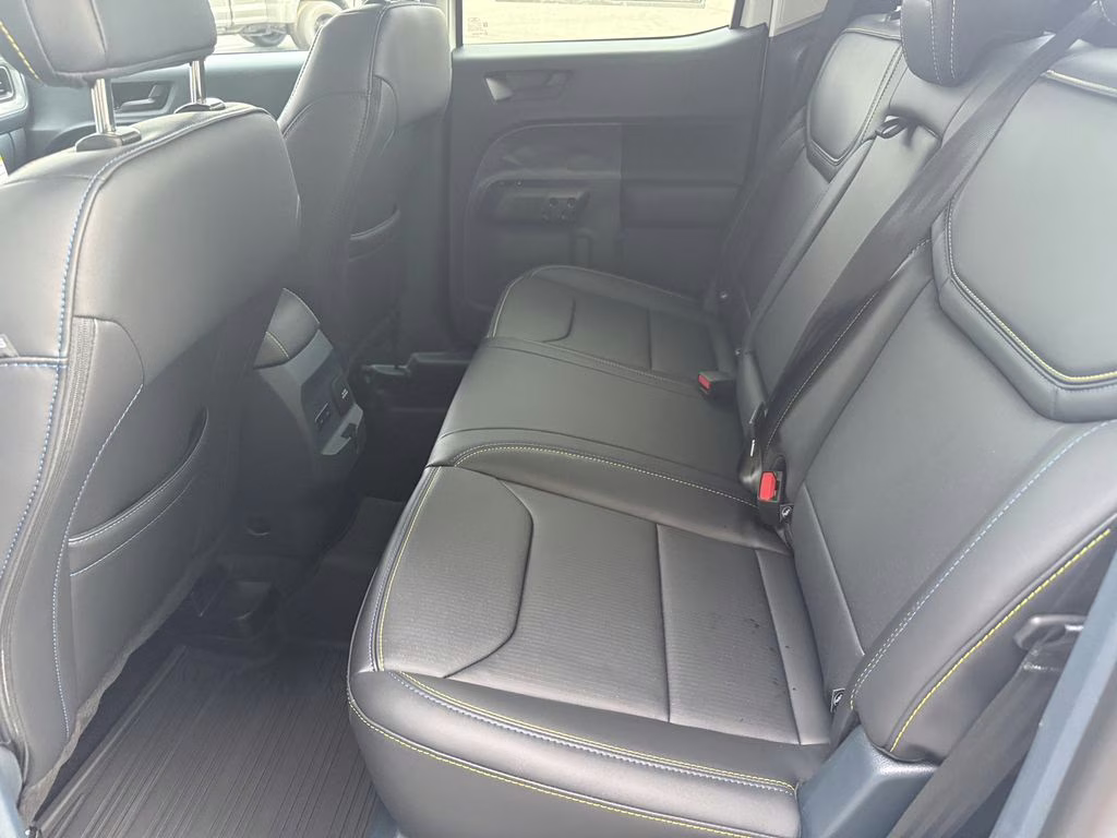 2025 Oxford White Ford Maverick Lobo High AWD Truck