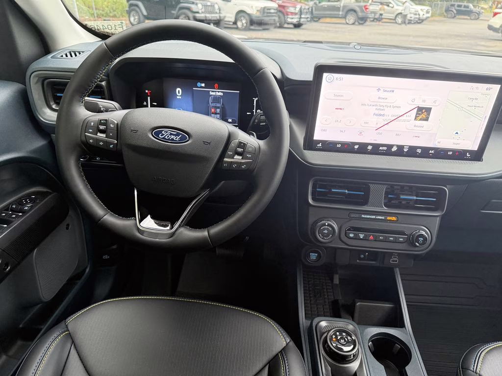 2025 Oxford White Ford Maverick Lobo High AWD Truck