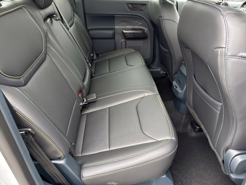 2026 White Metallic Ford Maverick Lobo Standard AWD Truck