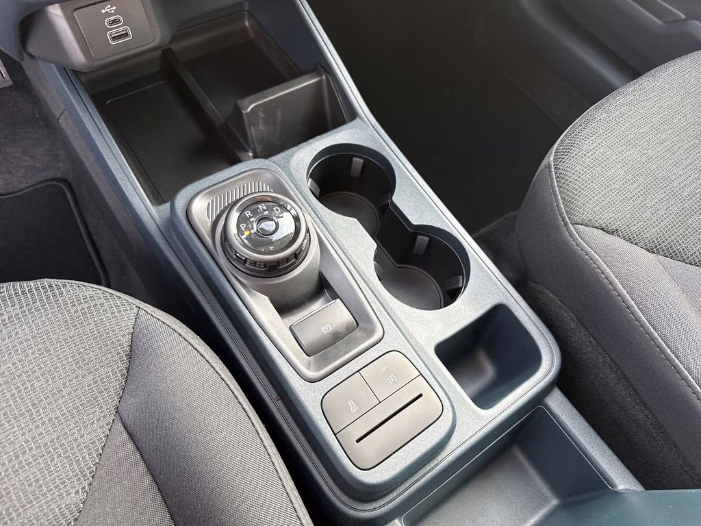 2026 Oxford White Ford Maverick XL AWD Truck