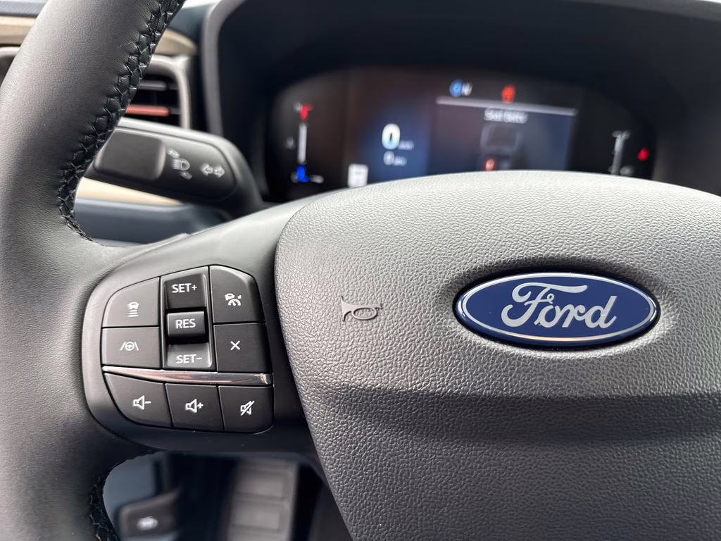 2025 Desert Sand Ford Maverick Lariat AWD Truck