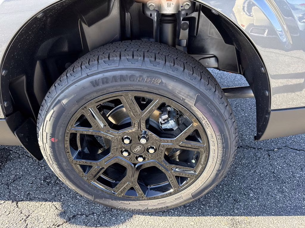 2026 Carbonized Gray Metallic Ford Maverick Lariat AWD Truck