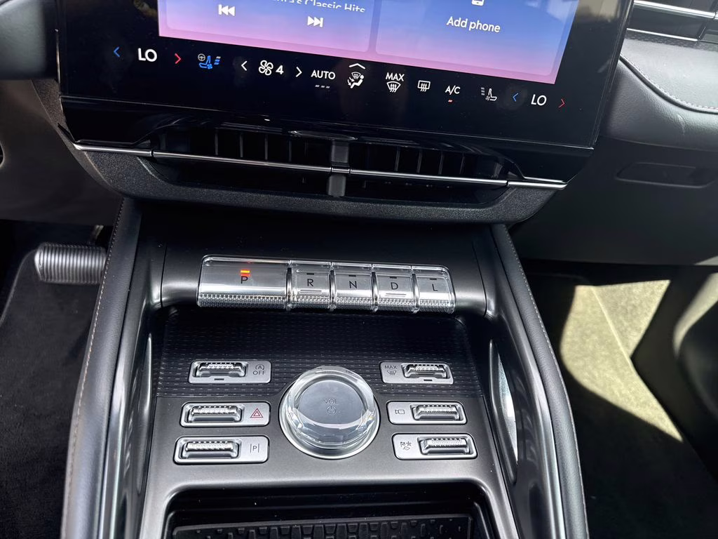 2024 Infinite Black Metallic Clearcoat Lincoln Nautilus Reserve AWD SUV