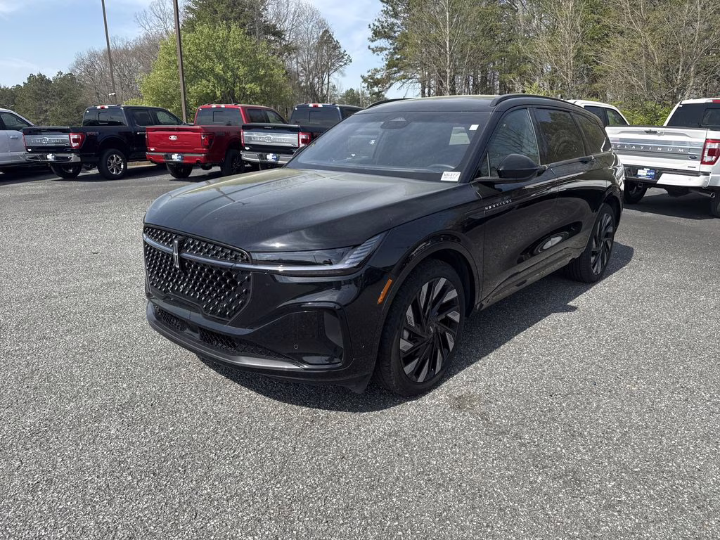 2024 Infinite Black Metallic Clearcoat Lincoln Nautilus Reserve AWD SUV