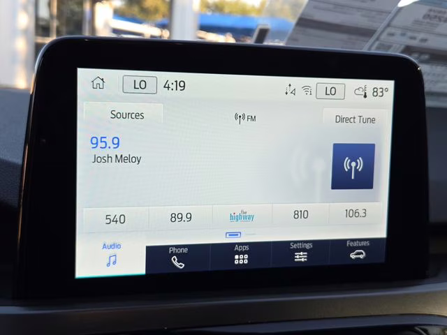 2026 Oxford White Ford Escape Active FWD SUV