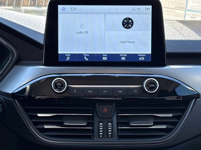 2026 Oxford White Ford Escape Active FWD SUV