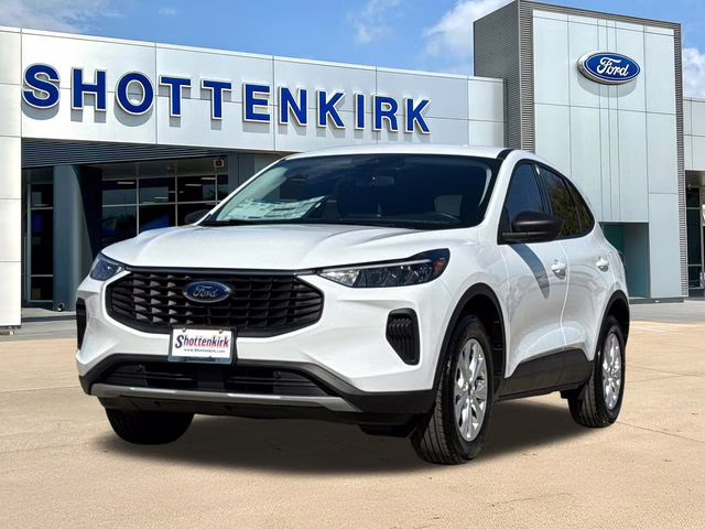 2026 Oxford White Ford Escape Active FWD SUV