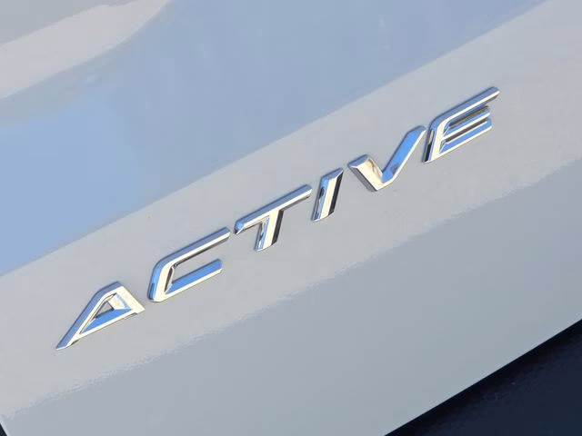 2026 Silver Metallic Ford Escape Active FWD SUV