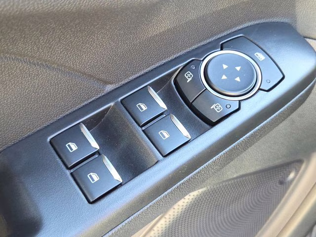 2026 Silver Metallic Ford Escape Active FWD SUV